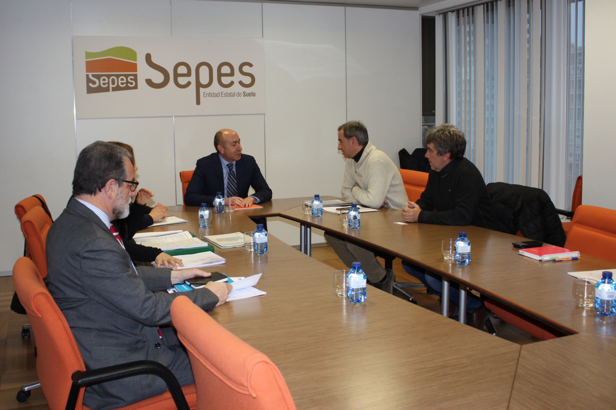 Alejandro Soler se reúne con el alcalde de Binéfar